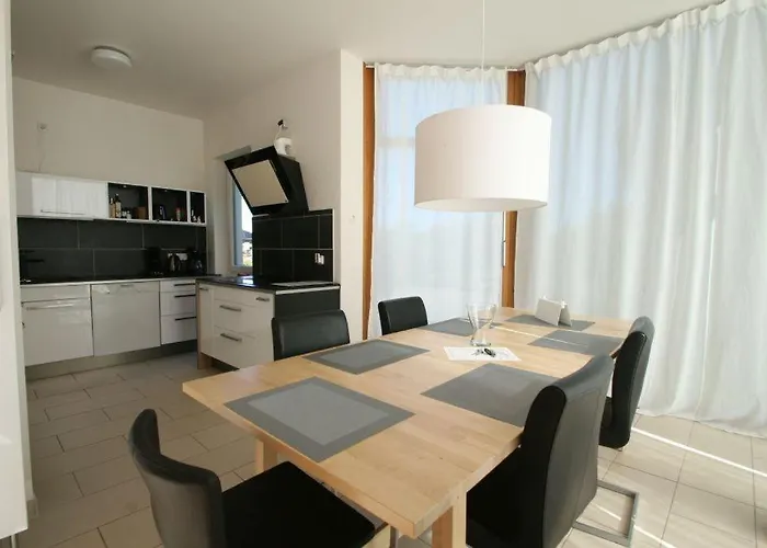 Am Terrasse * Nienhagen (Mecklenburg-Vorpommern)